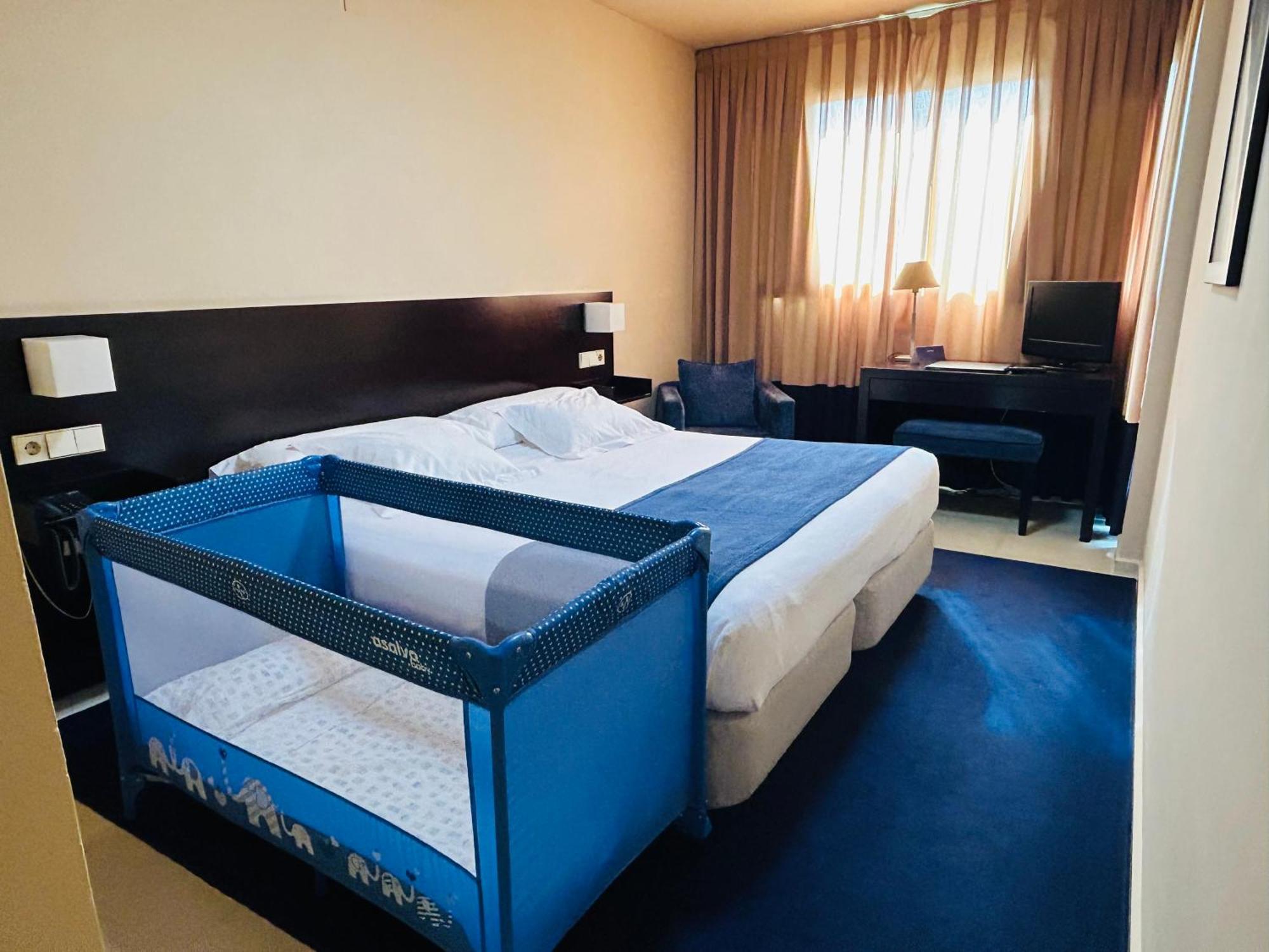 Hotel Ignacio - Palomargroup Chiva Eksteriør bilde