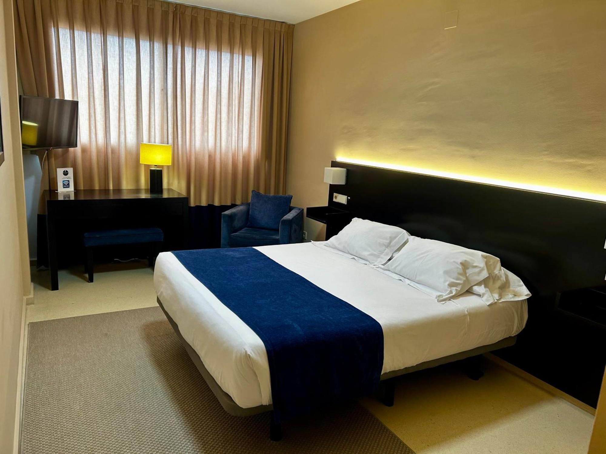 Hotel Ignacio - Palomargroup Chiva Rom bilde